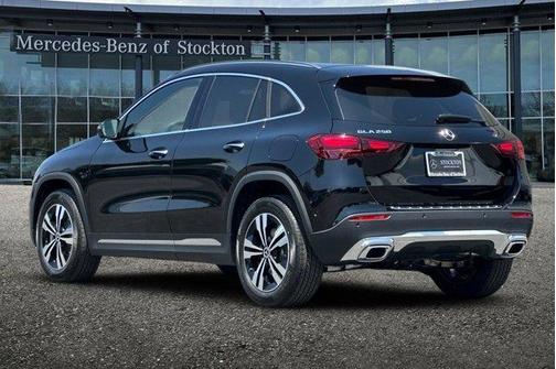 2025 Mercedes-Benz GLA 250 Base