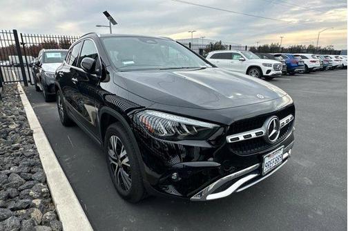 2025 Mercedes-Benz GLA 250 Base 4MATIC