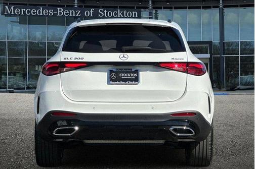 2026 Mercedes-Benz GLC 300 Base 4MATIC