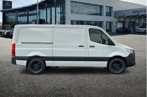 2025 Mercedes-Benz Sprinter 2500 Standard Roof