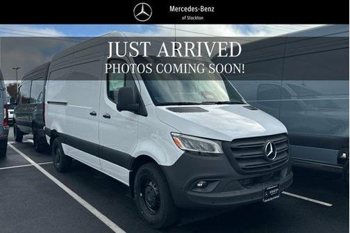 2026 Mercedes-Benz Sprinter 2500 Standard Roof