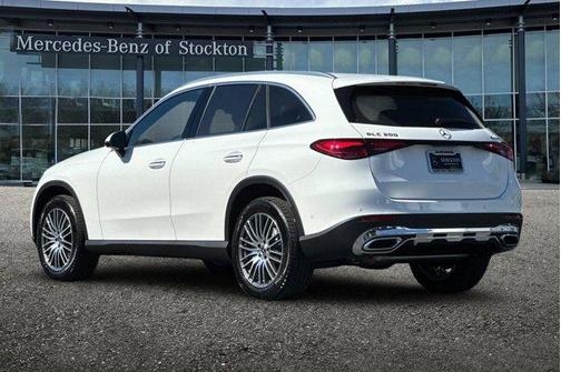 2026 Mercedes-Benz GLC 300 Base 4MATIC