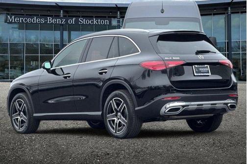 2026 Mercedes-Benz GLC 300 Base 4MATIC