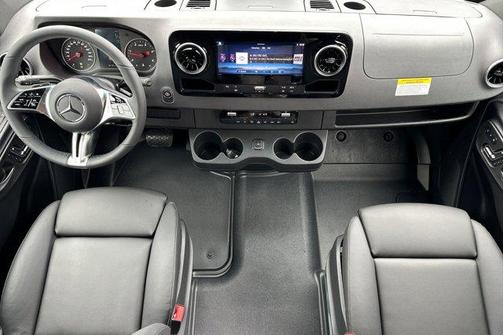 2026 Mercedes-Benz Sprinter 2500 Standard Roof
