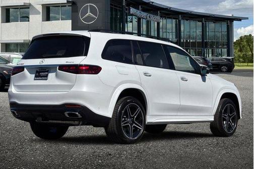 Moonlight 2026 Mercedes-Benz GLS 450 4MATIC