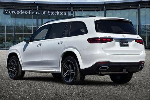 Moonlight 2026 Mercedes-Benz GLS 450 4MATIC