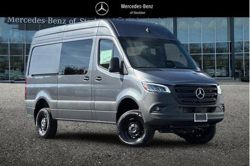 2026 Mercedes-Benz Sprinter 2500 Standard Roof