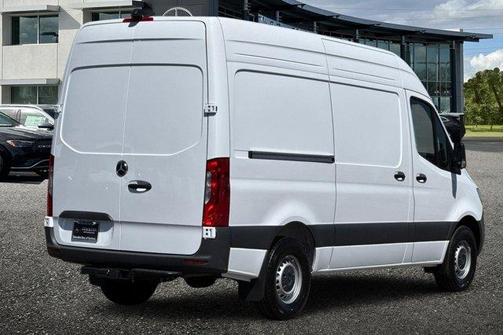 Arctic White 2026 Mercedes-Benz Sprinter 2500