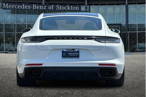 2023 Porsche Panamera