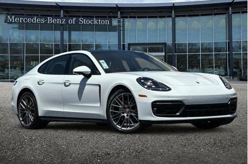 2023 Porsche Panamera