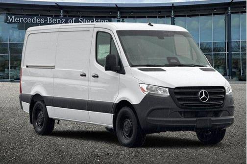 2025 Mercedes-Benz Sprinter 2500 Standard Roof