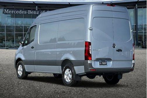 2025 Mercedes-Benz Sprinter 2500 Standard Roof