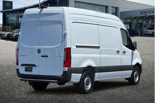 2025 Mercedes-Benz Sprinter 2500 Standard Roof
