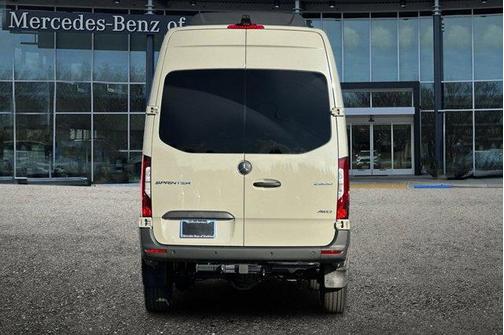 2026 Mercedes-Benz Sprinter 2500 144 WB Standard Roof Passenger