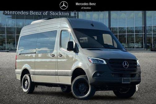 2026 Mercedes-Benz Sprinter 2500 144 WB Standard Roof Passenger