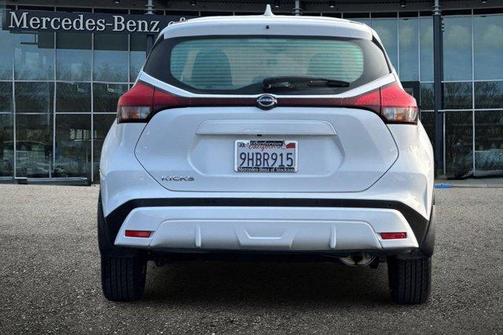 2023 Nissan Kicks S