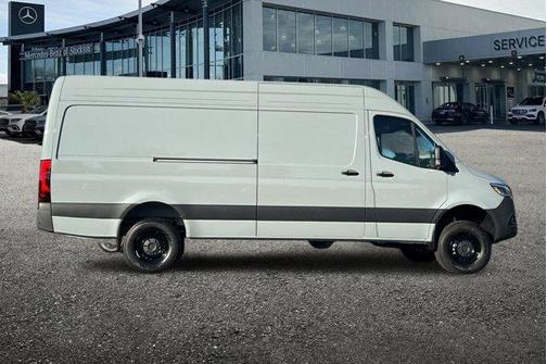 2026 Mercedes-Benz Sprinter 2500 High Roof