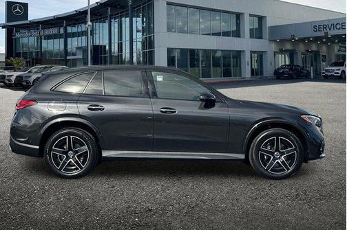 2026 Mercedes-Benz GLC 300 Base 4MATIC