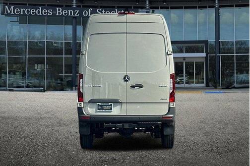 2026 Mercedes-Benz Sprinter 2500 Standard Roof