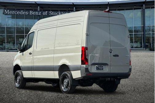 2026 Mercedes-Benz Sprinter 2500 Standard Roof