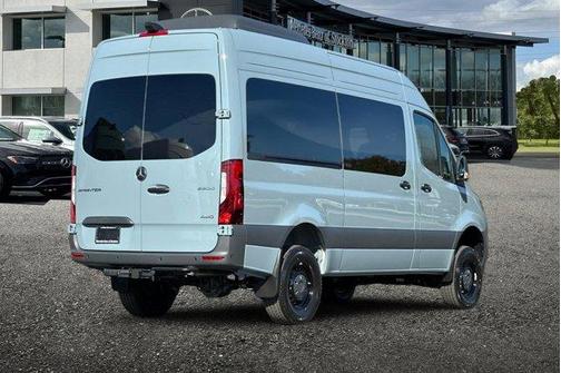 2026 Mercedes-Benz Sprinter 2500 144 WB Standard Roof Passenger