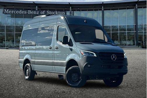 2026 Mercedes-Benz Sprinter 2500 144 WB Standard Roof Passenger