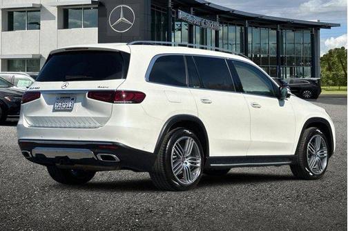 2023 Mercedes-Benz GLS 450 4MATIC