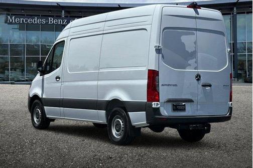 2025 Mercedes-Benz Sprinter 2500 Standard Roof
