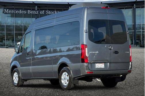 2025 Mercedes-Benz Sprinter 2500 144 WB Standard Roof Passenger