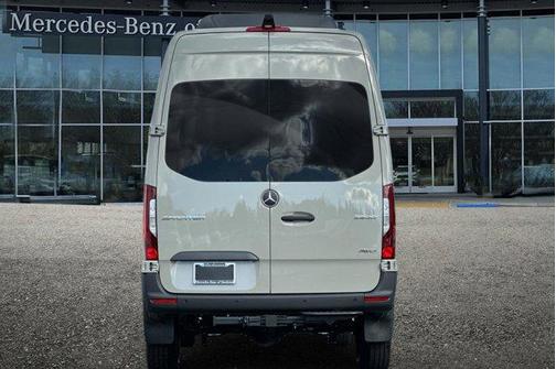 2026 Mercedes-Benz Sprinter 2500 144 WB Standard Roof Passenger