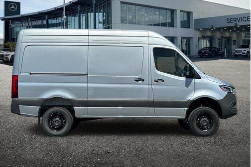 2025 Mercedes-Benz Sprinter 2500 Standard Roof