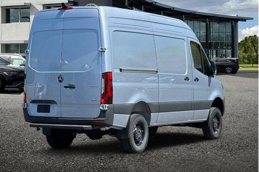 2025 Mercedes-Benz Sprinter 2500 Standard Roof