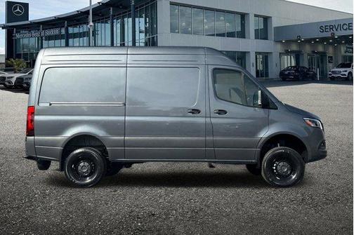 2026 Mercedes-Benz Sprinter 2500 Standard Roof