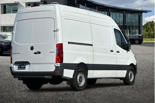 2025 Mercedes-Benz Sprinter 2500 Standard Roof