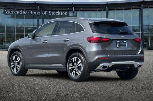 2025 Mercedes-Benz GLA 250 Base