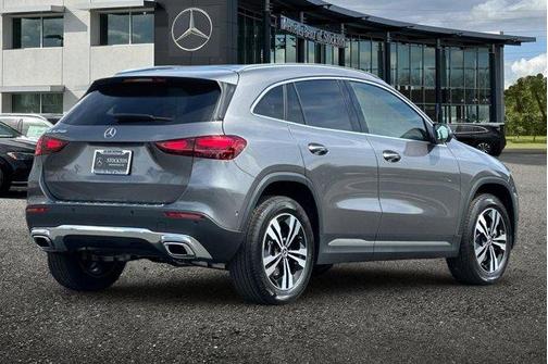 2025 Mercedes-Benz GLA 250 Base