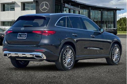 2025 Mercedes-Benz GLC 300 Base