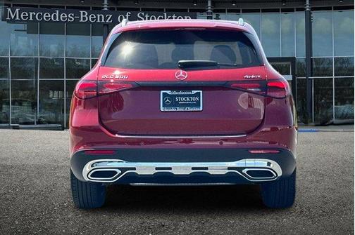 2025 Mercedes-Benz GLC 300 Base 4MATIC