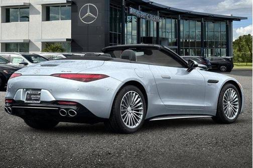 2025 Mercedes-Benz AMG SL 43 Base