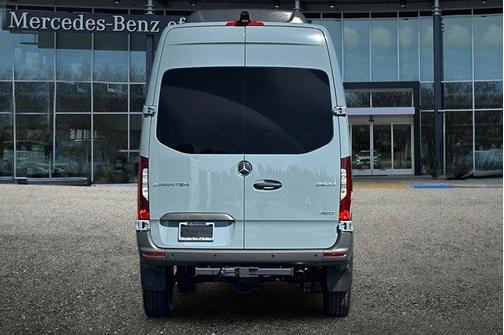 2025 Mercedes-Benz Sprinter 2500 144 WB Standard Roof Passenger