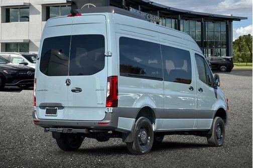 2025 Mercedes-Benz Sprinter 2500 144 WB Standard Roof Passenger