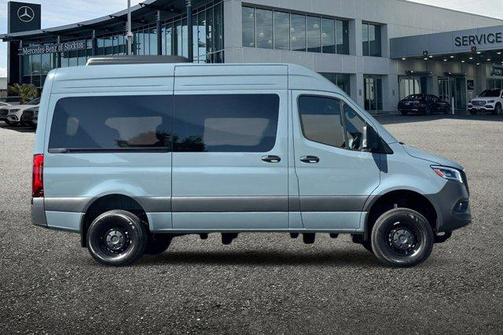 2025 Mercedes-Benz Sprinter 2500 144 WB Standard Roof Passenger