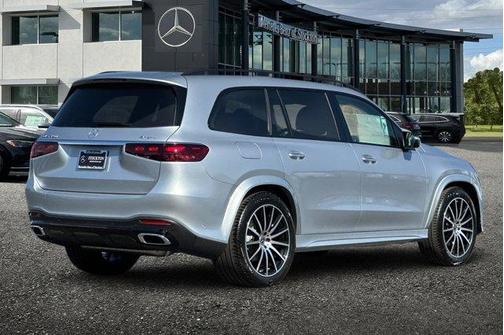 2026 Mercedes-Benz GLS 450 
