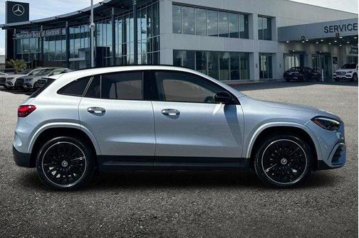 2025 Mercedes-Benz GLA 250 Base