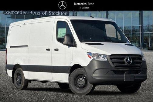 2025 Mercedes-Benz Sprinter 2500 Standard Roof