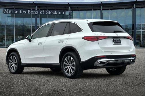 2026 Mercedes-Benz GLC 300 Base 4MATIC