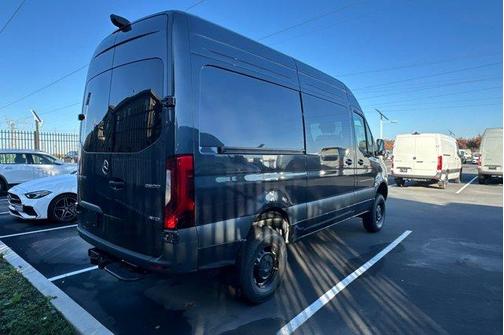 2026 Mercedes-Benz Sprinter 2500 Standard Roof