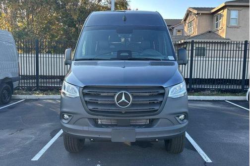 2026 Mercedes-Benz Sprinter 2500 Standard Roof
