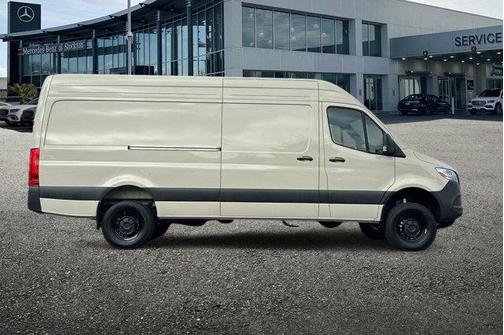 2025 Mercedes-Benz Sprinter 2500 High Roof