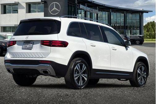 Polar White 2026 Mercedes-Benz GLB 250 Base